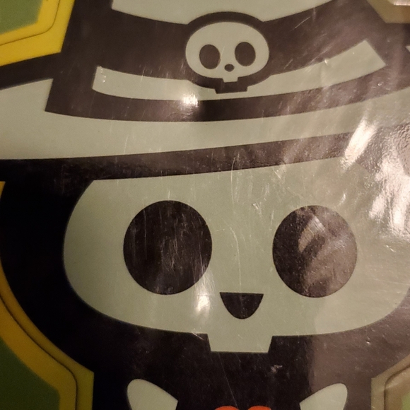 2009, three Skelanimals magnetic clings. New in package - Picture 8 of 13